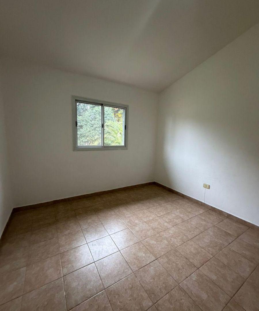 Foto de Se ALQUILA hermosa casa en Lomas Este, imagen 4