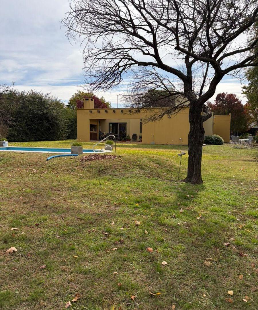 Foto de Se VENDE hermosa casa en Bº La Paloma, imagen 2