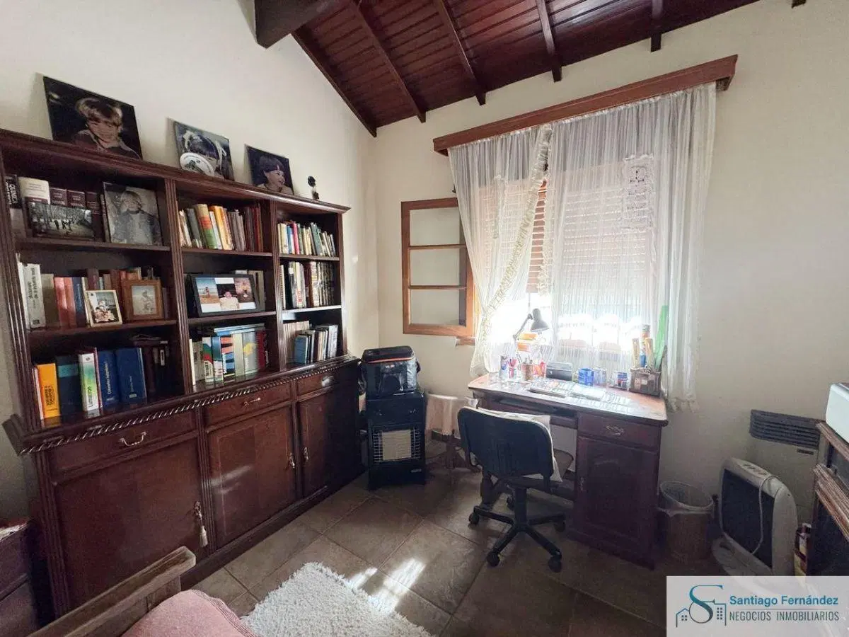 Casa quinta en venta de 370m2 ubicado en General Rodríguez 1