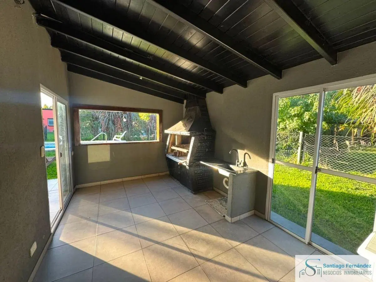 Casa en venta c/ cochera en Manzanares Chico 8
