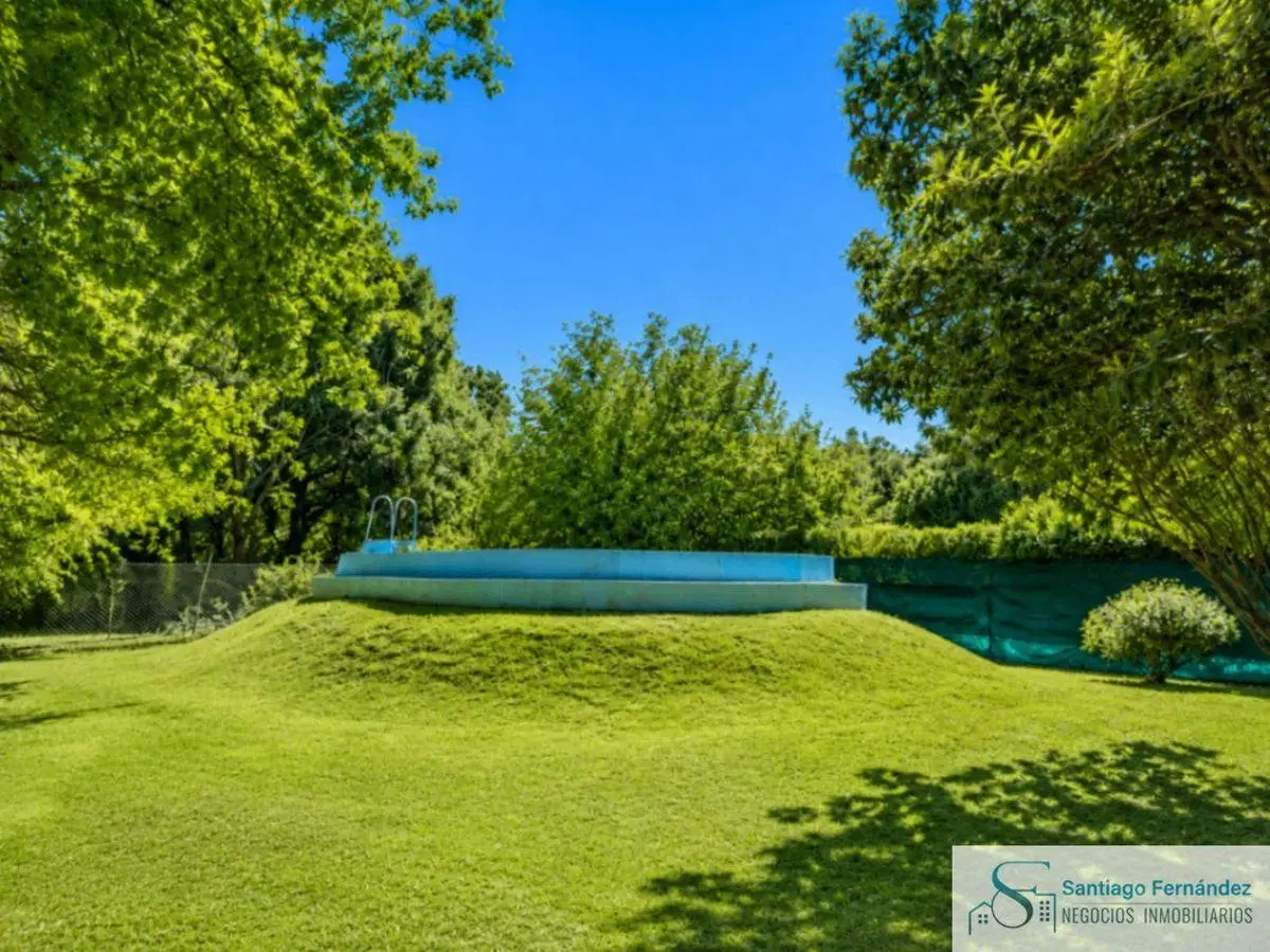 Casa quinta en venta de 370m2 ubicado en General Rodríguez 5