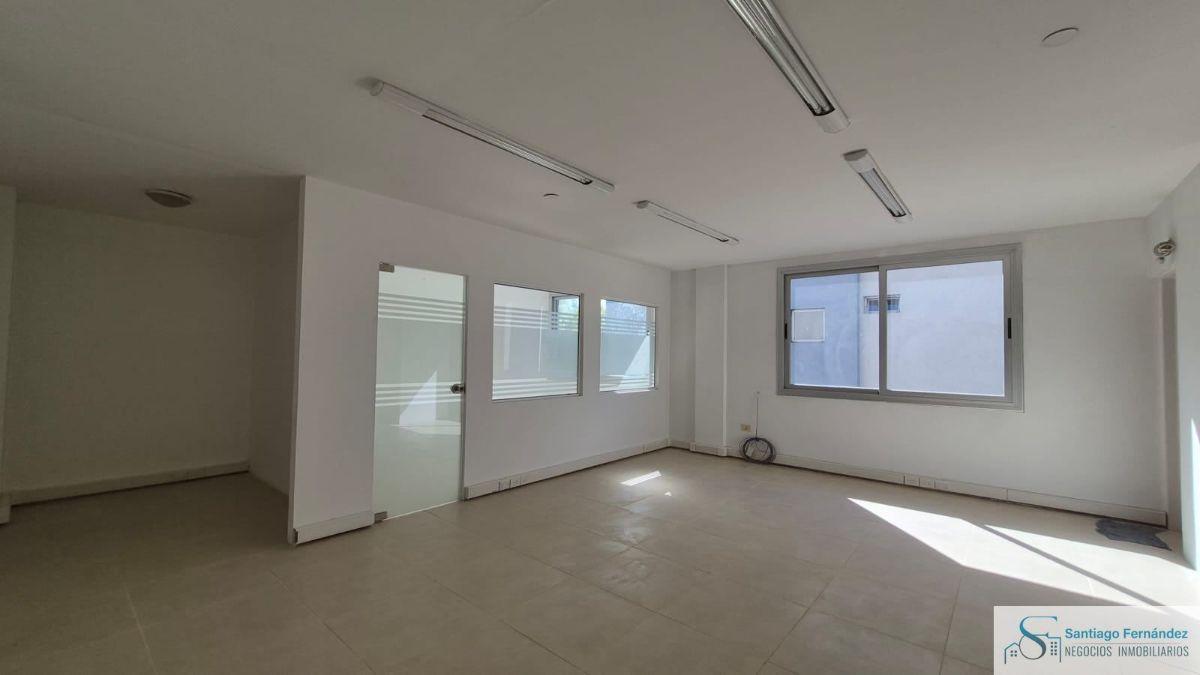 Foto de Oficina en alquiler 50 m2 1 despacho Office baño cochera Pilar, imagen 5