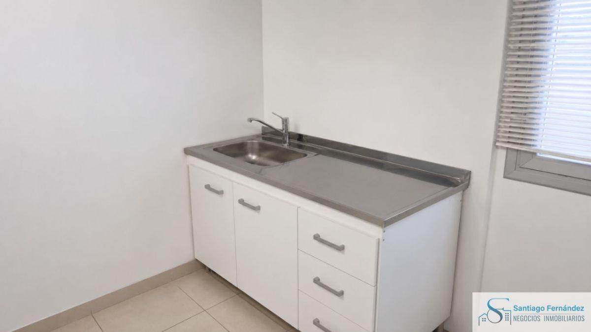 Foto de Oficina en venta 40 m2 Office cochera Pilar, imagen 3