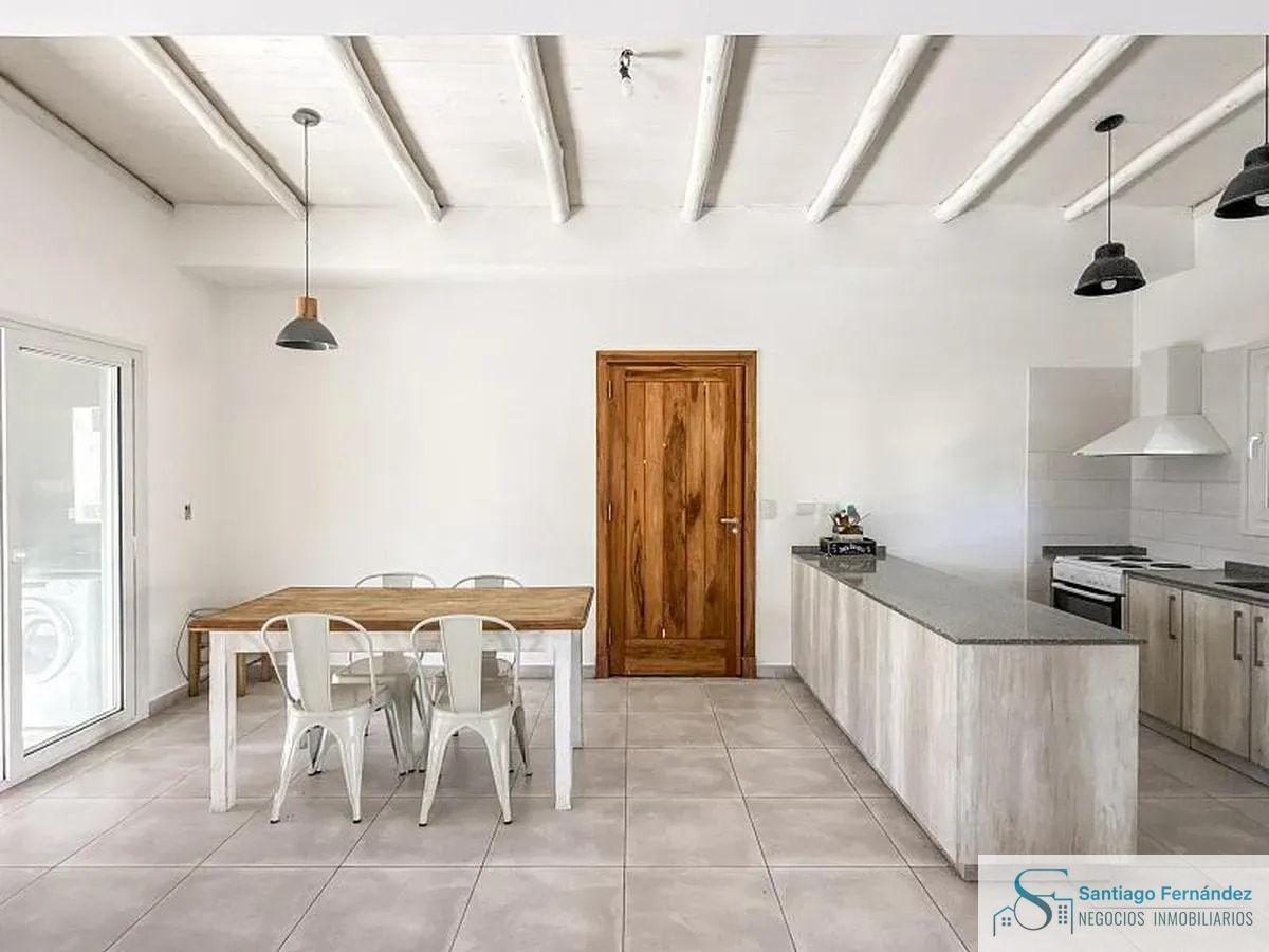 Foto de Casa 3 dormitorios parrilla jardin en BC El Aljibe Manzanares, imagen 5