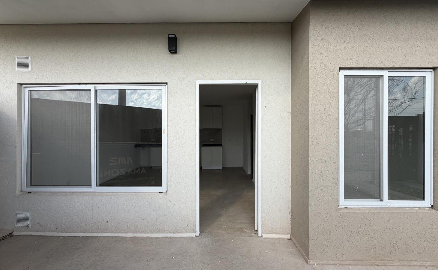 Foto de CasaVenta - Casa 2 Dormitorios. Barrio Belvedere, Capitán Bermúdez, imagen 5
