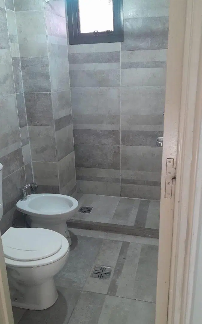 ALBERDI CASEROS 1140 MUY AMPLIO 40MTS. TOILET Y BALCON- EXPENSAS BAJAS 5