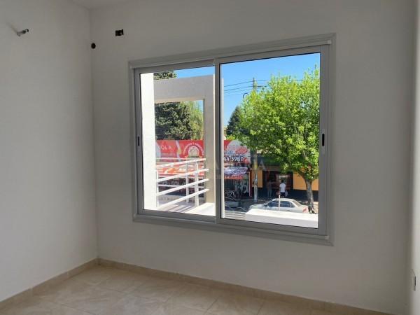 Venta Departamento 2 Ambientes 4