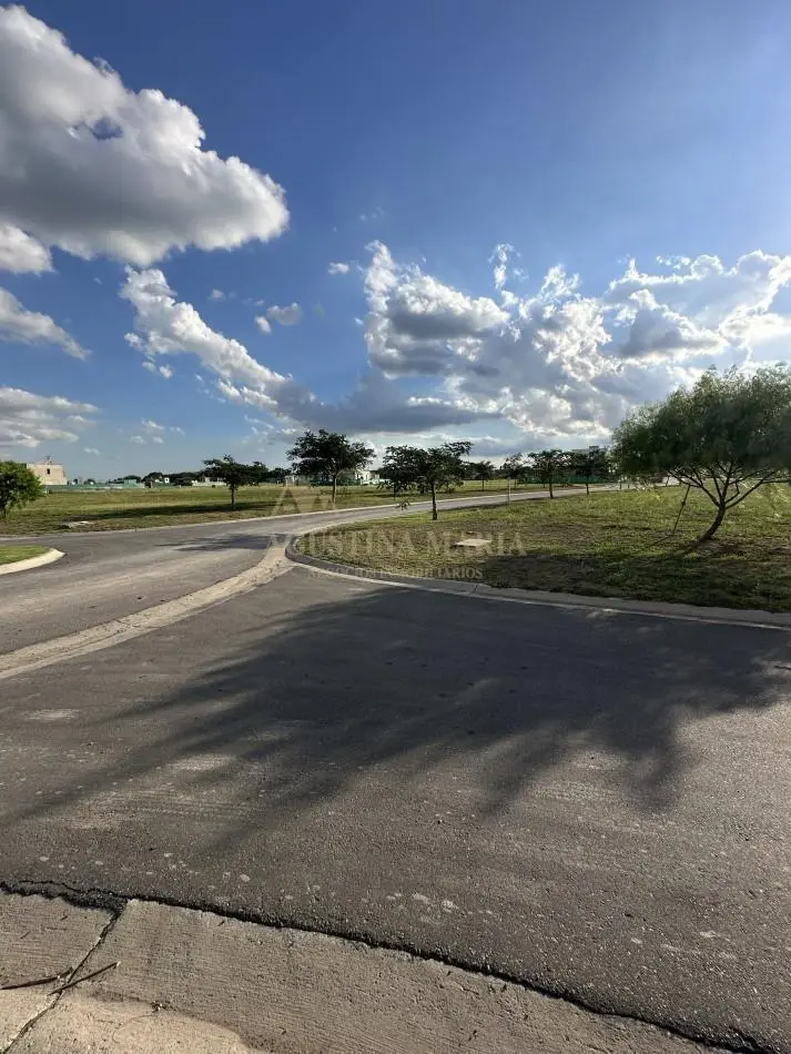 VENTA TERRENO BELLA VISTA VILLAGE JOVEN 2