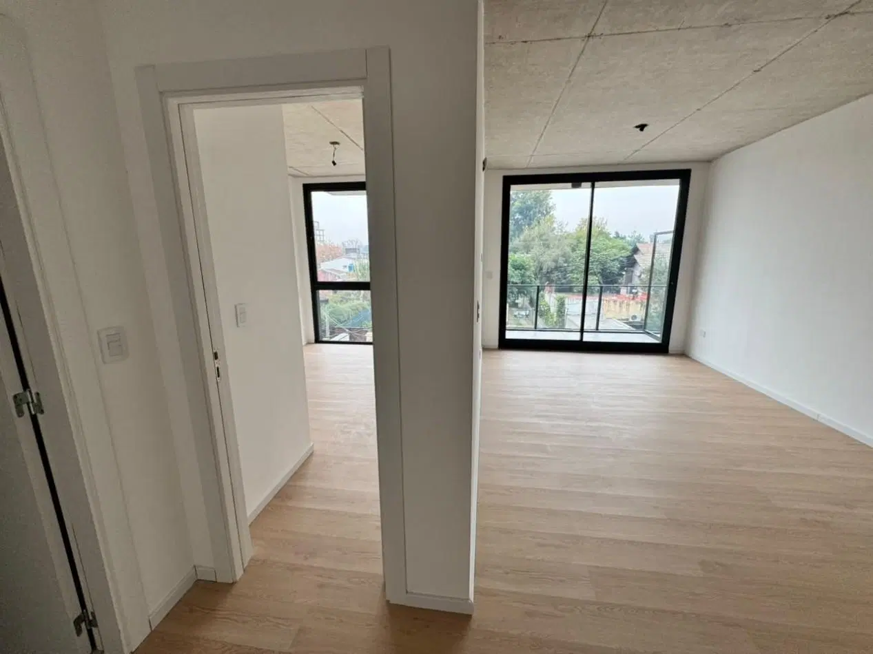 ALQUILER DEPARTAMENTO 2 AMBIENTES AMPLIO CON BALCON 3