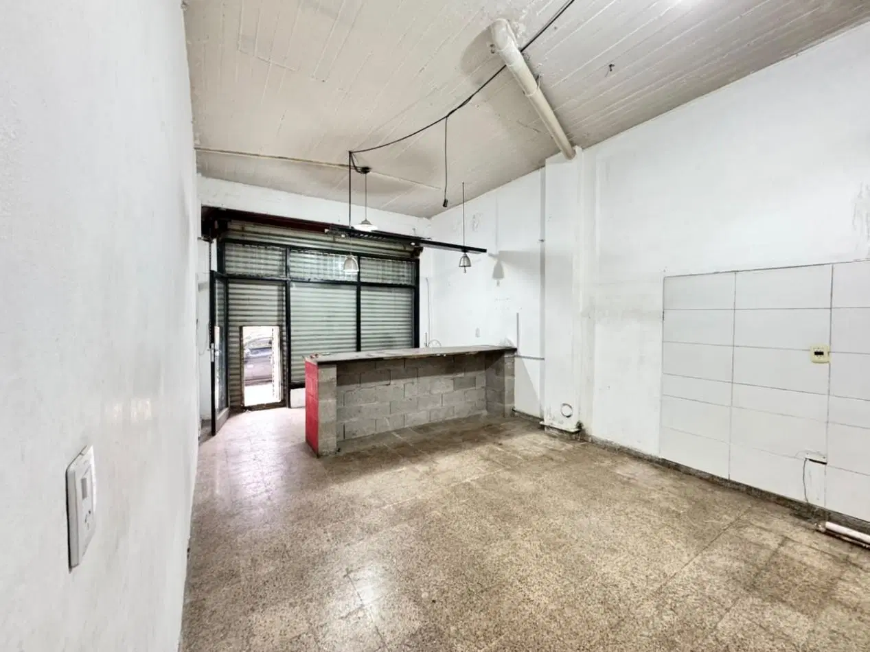ALQUILER LOCAL COMERCIAL MUÑIZ 5