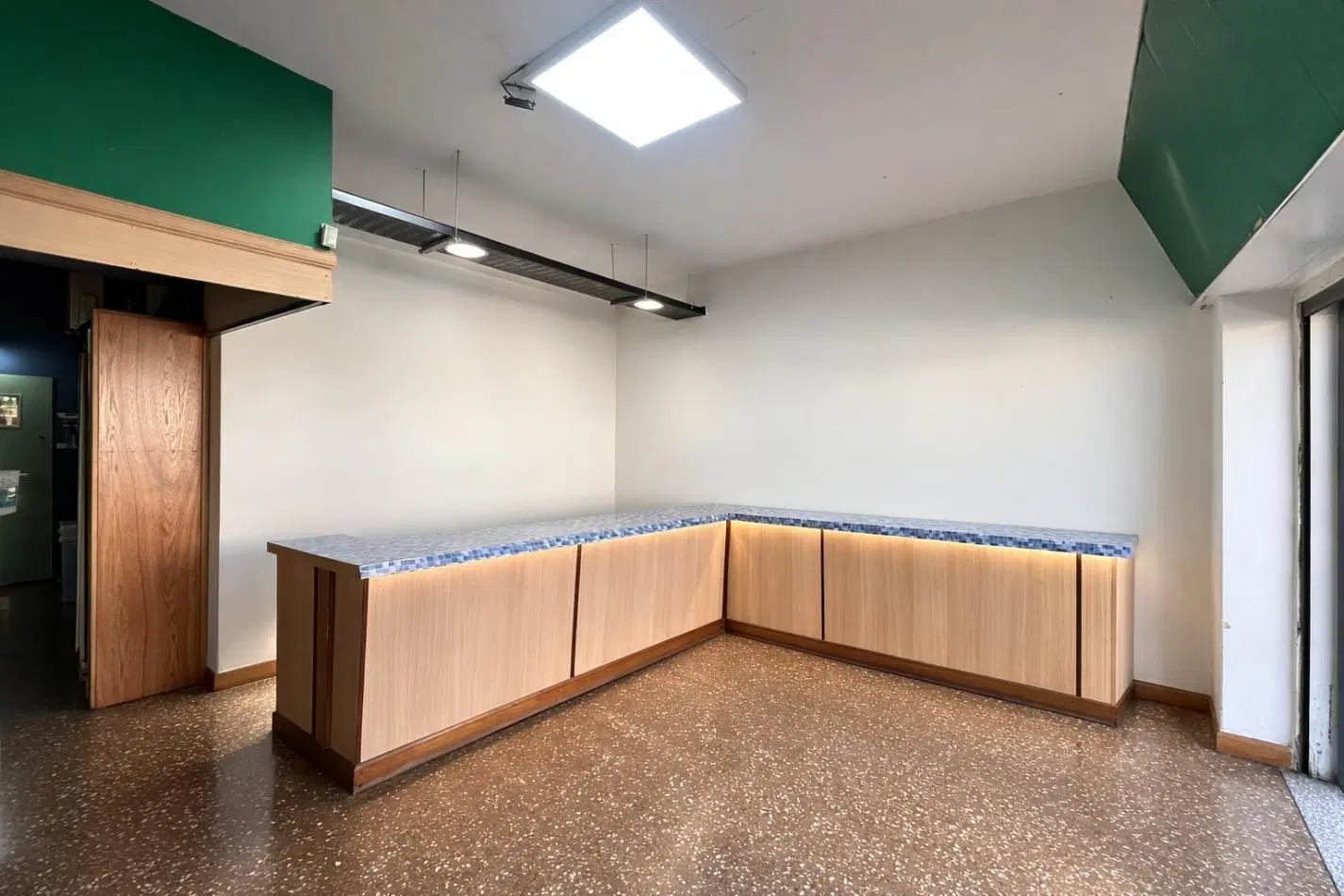 LOCAL COMERCIAL ALQUILER 5