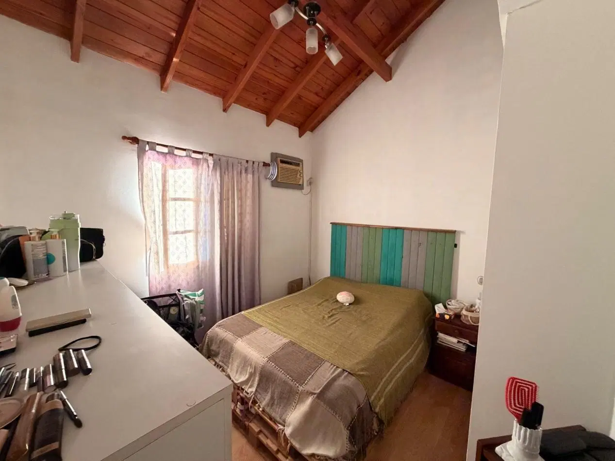 Triplex 4 Ambientes en el Barrio el Solar 3