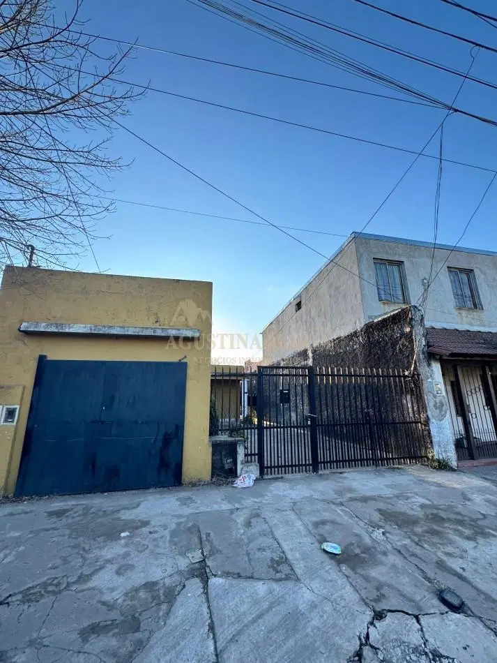 VENTA CASA 3 AMBIENTES CON LOCAL APTO CREDITO JOSE C PAZ 2