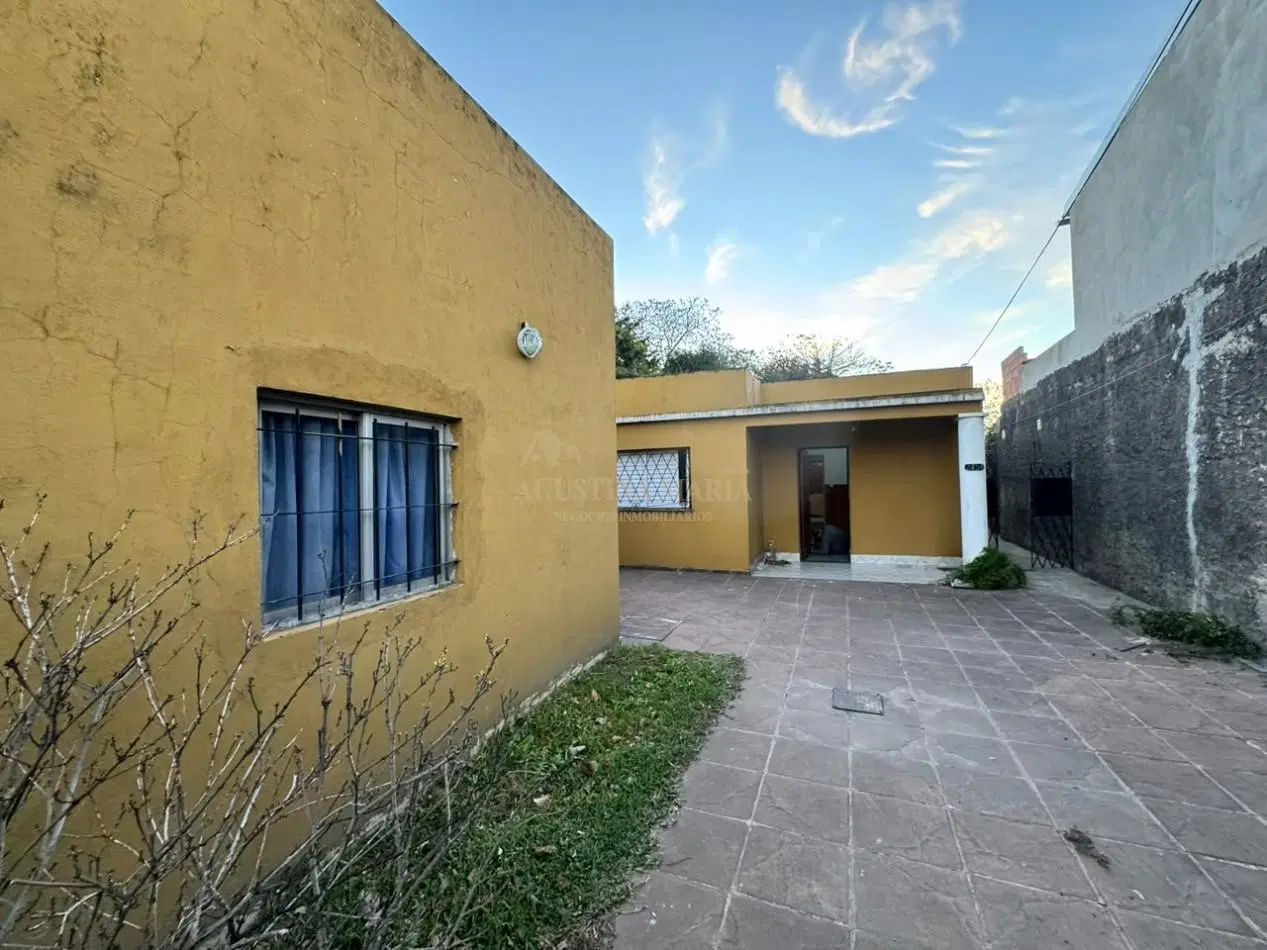 VENTA CASA 3 AMBIENTES CON LOCAL APTO CREDITO JOSE C PAZ 8