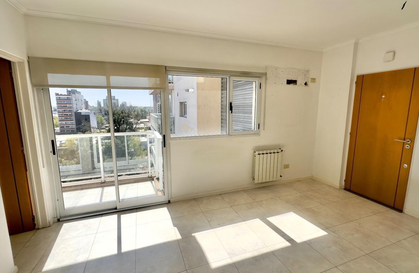 Foto de ALQUILER DEPARTAMENTO 2 AMBIENTES DE CATEGORIA, imagen 4