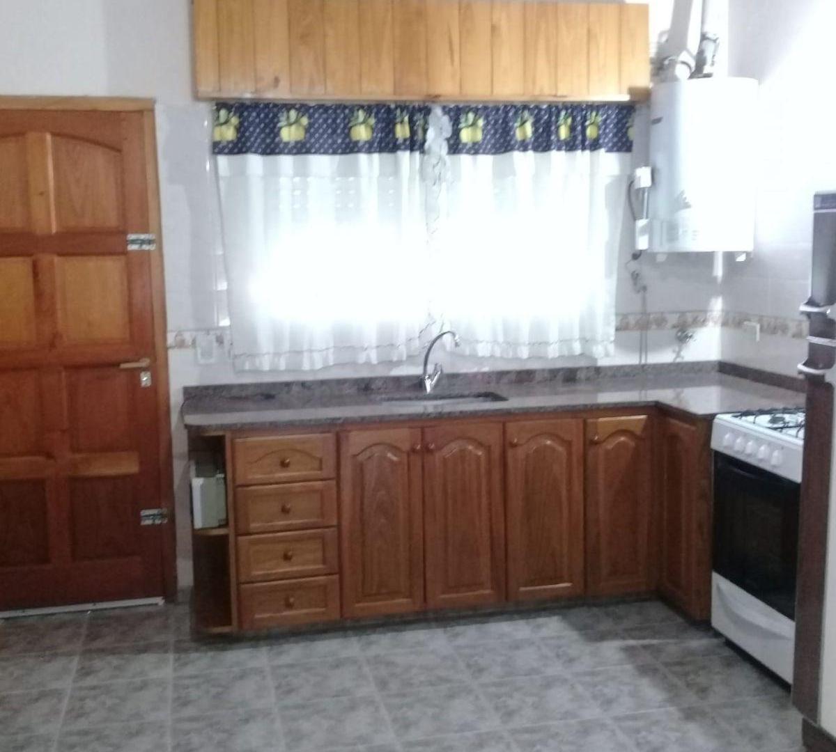 Foto de Vivienda en alquiler temporario en Santa Clara del Mar para 4/5 personas, imagen 1