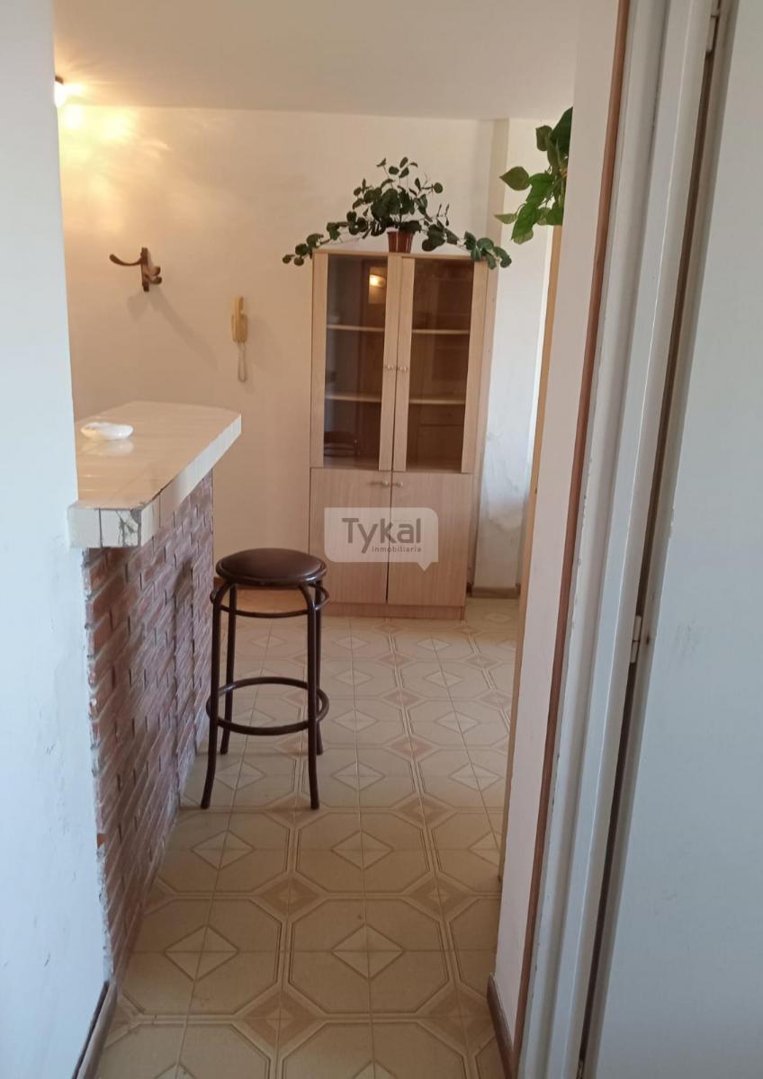 Departamento de 2 Ambientes Centrico con Vista Al Mar 4