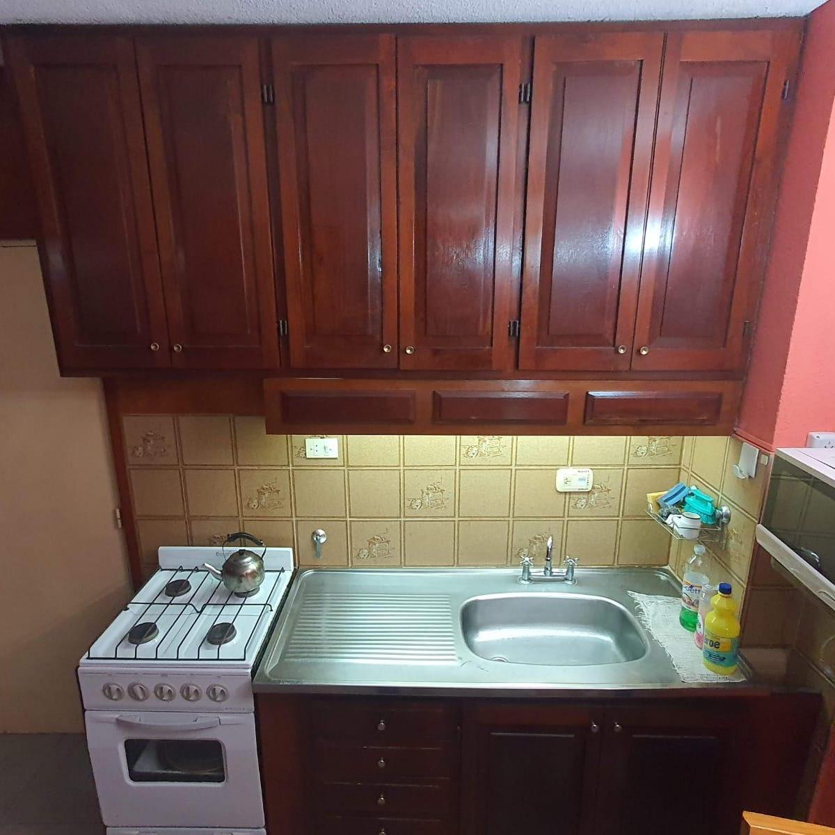 Oportunidad! Dos ambientes centrico amoblado con gas natural