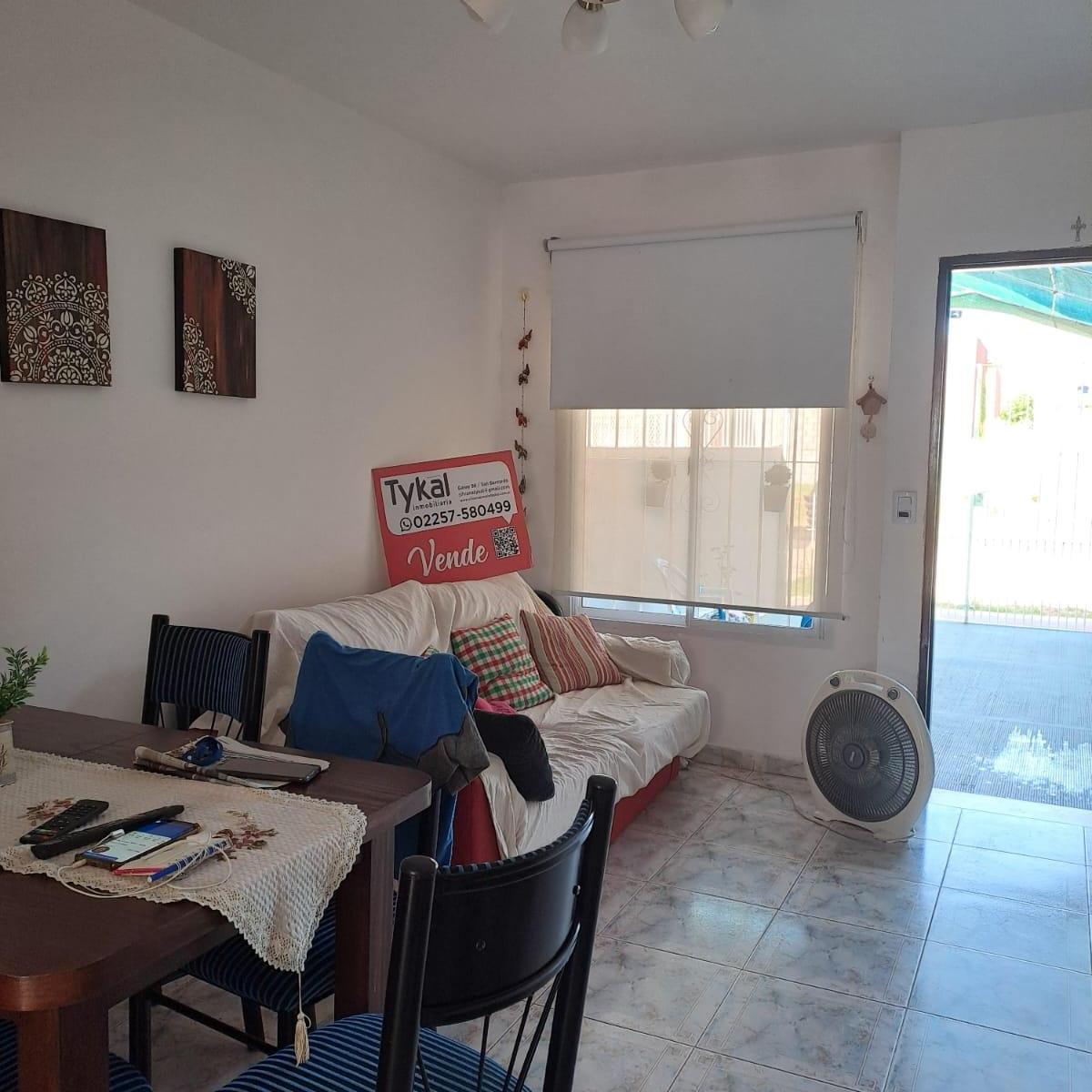 Duplex Al Frente con Cochera 4