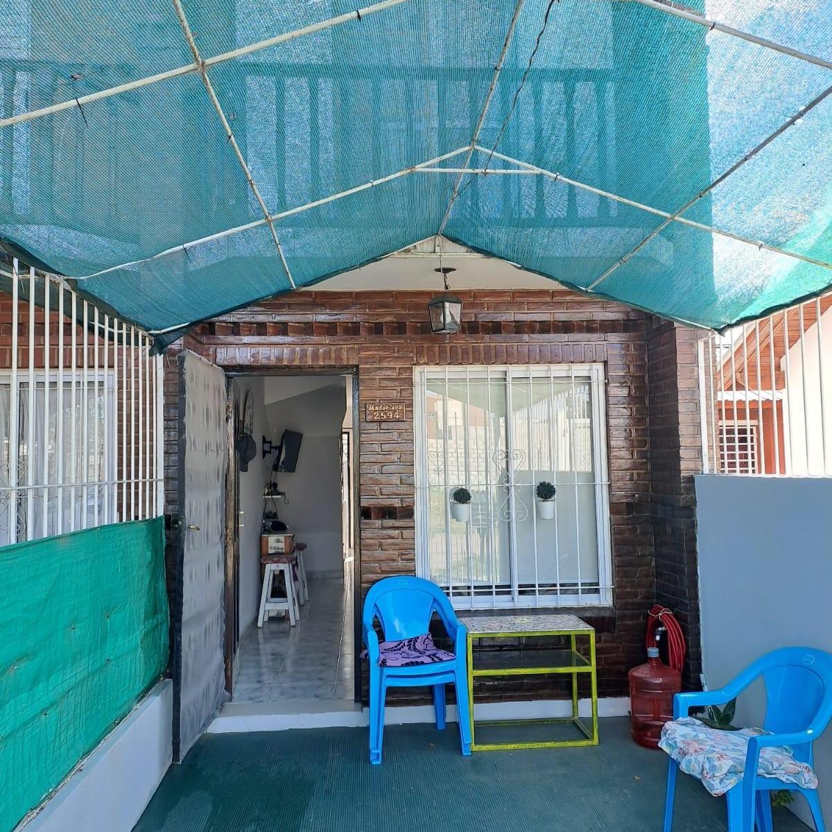 Duplex Al Frente con Cochera 3