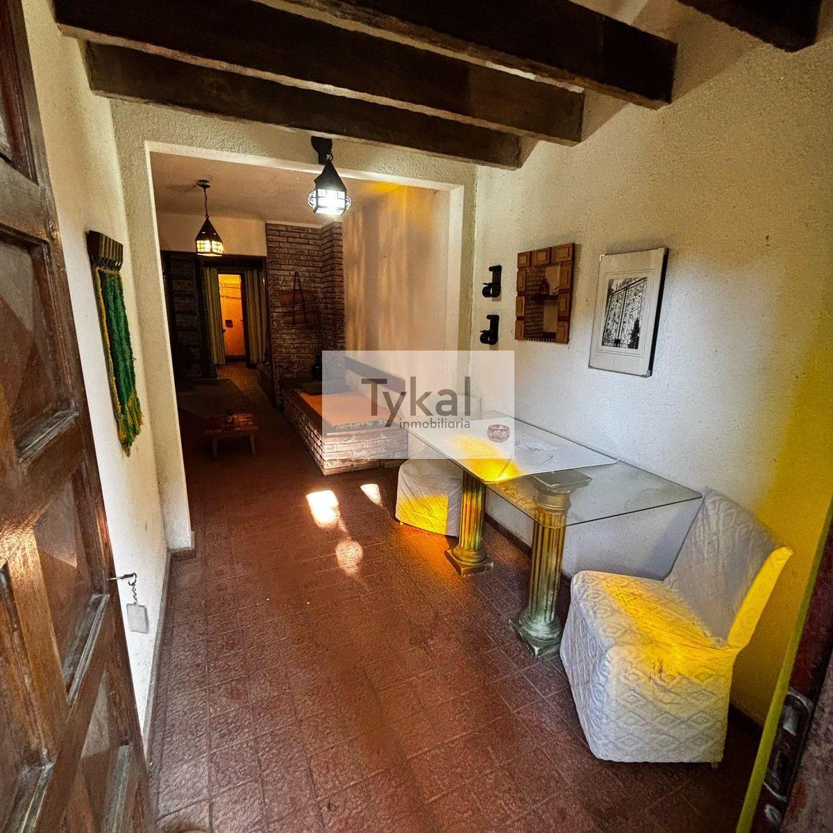 Casa + Departamento en Lote Propio + Garage Se Escuchan Propuestas de Contado 1