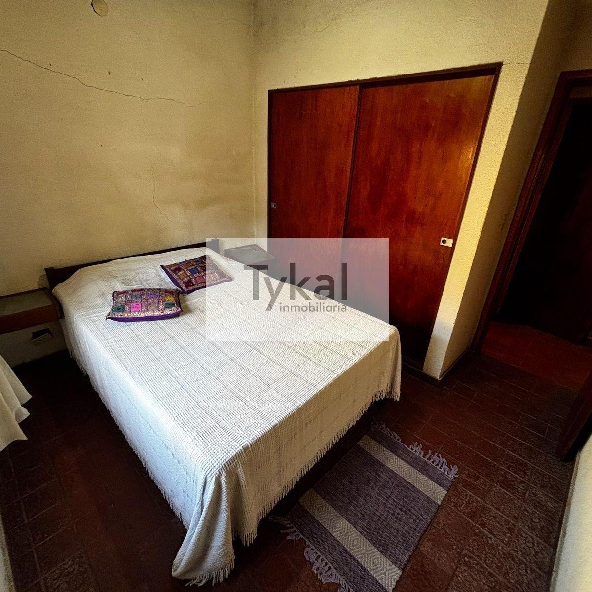 Casa + Departamento en Lote Propio + Garage Se Escuchan Propuestas de Contado 4