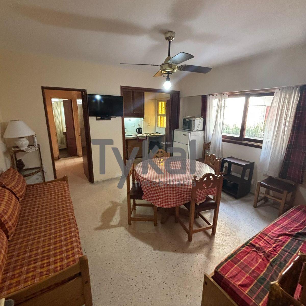 Depto Dos Ambientes C/ Patio y Cochera Cub. Pb 90.00% Completo 90.00% 5