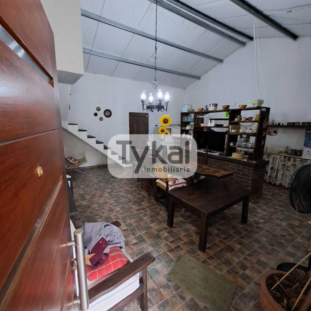 Casa Unica en El Lote. Zona Residencial Arbolada. Amoblada 5