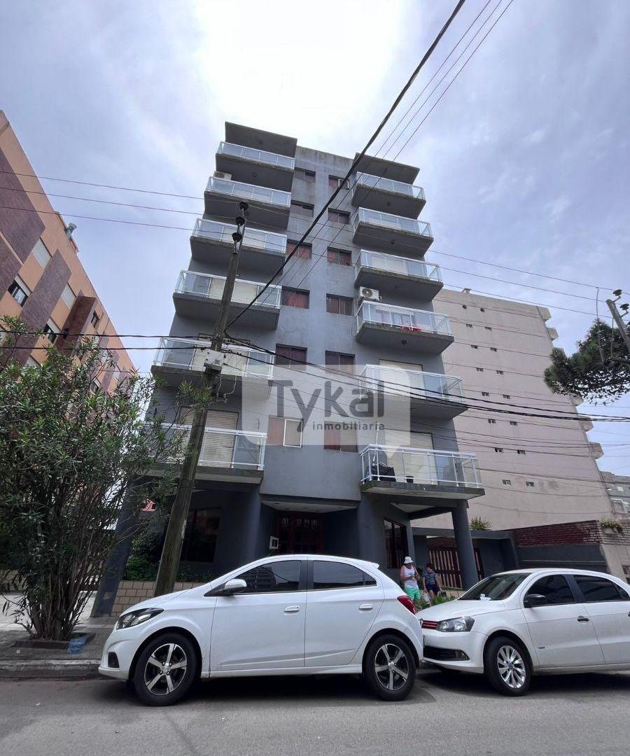 DEPARTAMENTO 2 AMBIENTES A METROS DEL MAR !!!