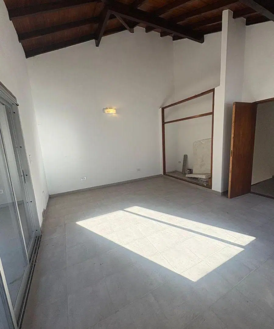 MUY LUMINOSO Y AMPLIO DUPLEX A ESTRENAR EN LA LUCILA! FACILIDADES DE PAGO 5