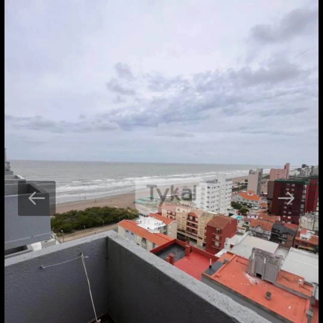 Departamento CON BALCON VISTA AL MAR 3