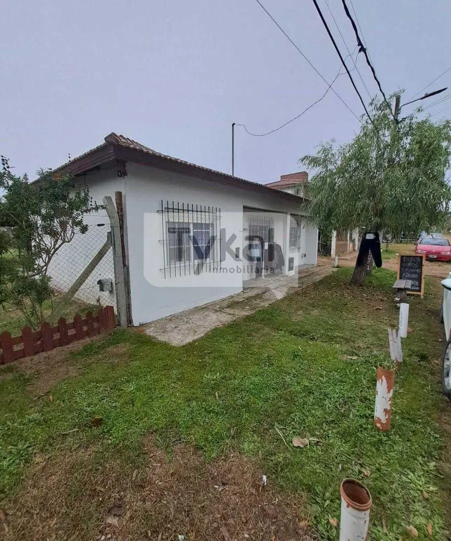 PROPIEDAD EN BLOCK - CASA + LOTE LINDANTE !!! 2