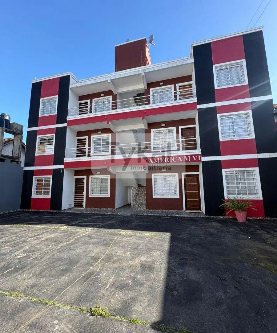 Departamento de 3 ambientes con espacio vehicular 5