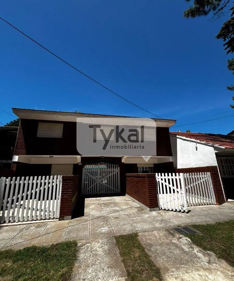 COMPLEJO DE 5 DUPLEX EN VENTA ! 5