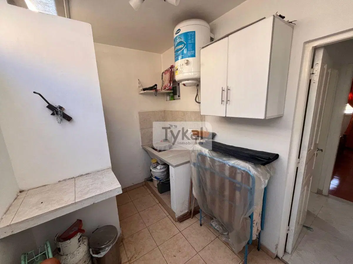 DEPARTAMENTO DE 2 AMBIENTES PLANTA BAJA AL FRENTE !!! 8