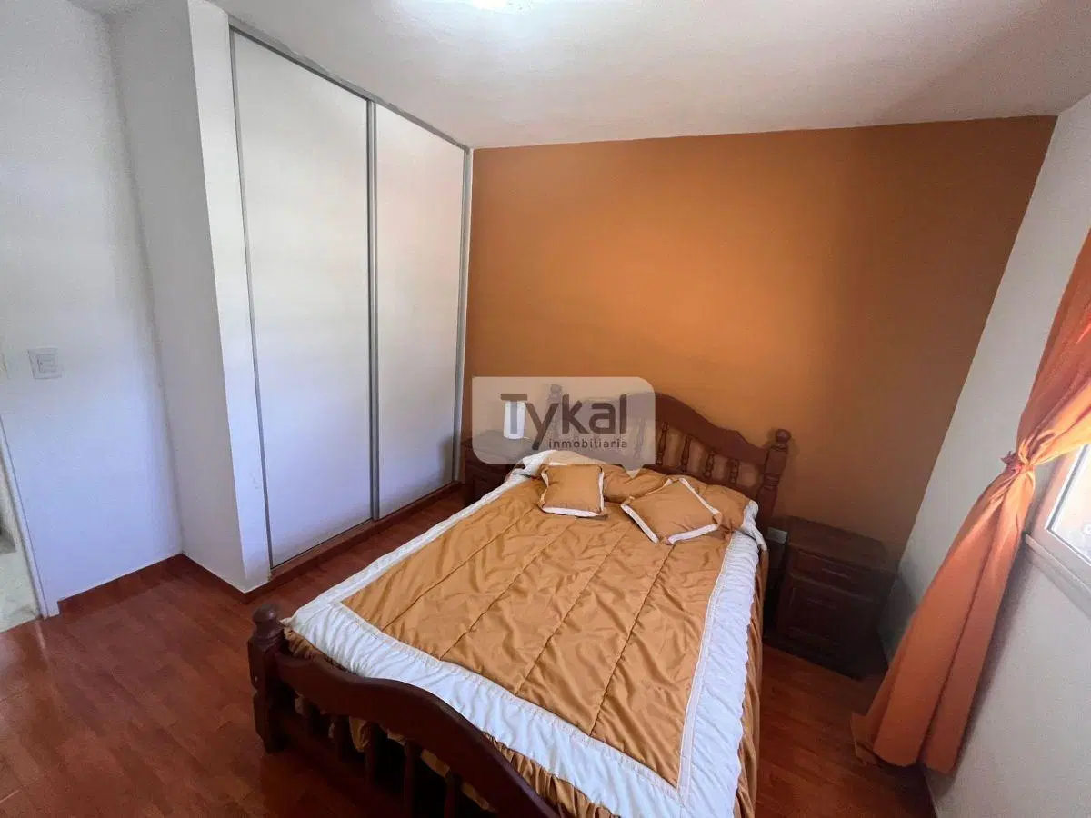 DEPARTAMENTO DE 2 AMBIENTES PLANTA BAJA AL FRENTE !!! 4