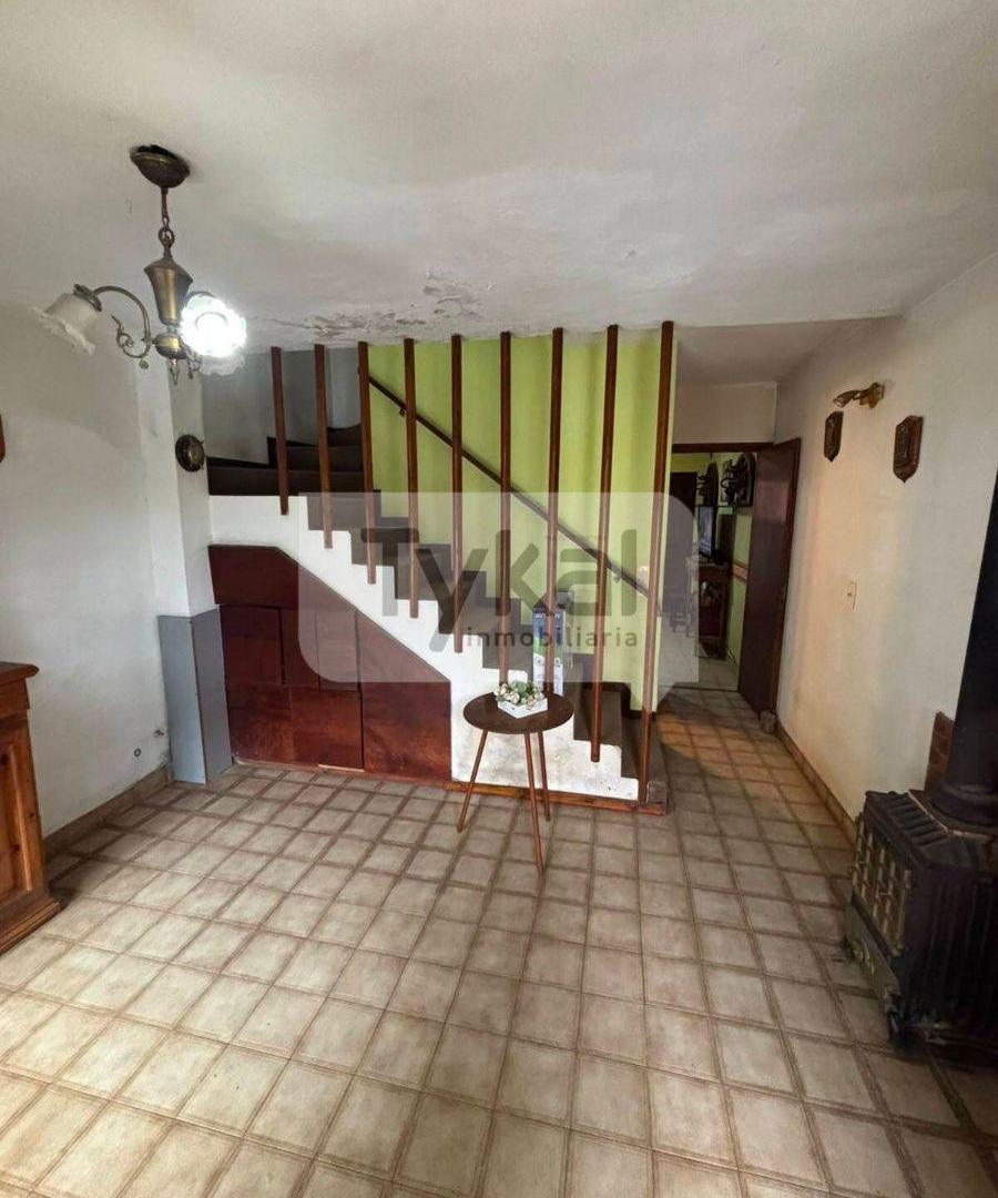 Foto de TRIPLEX AL FRENTE Con posibilidad de LOCAL !!!!, imagen 4