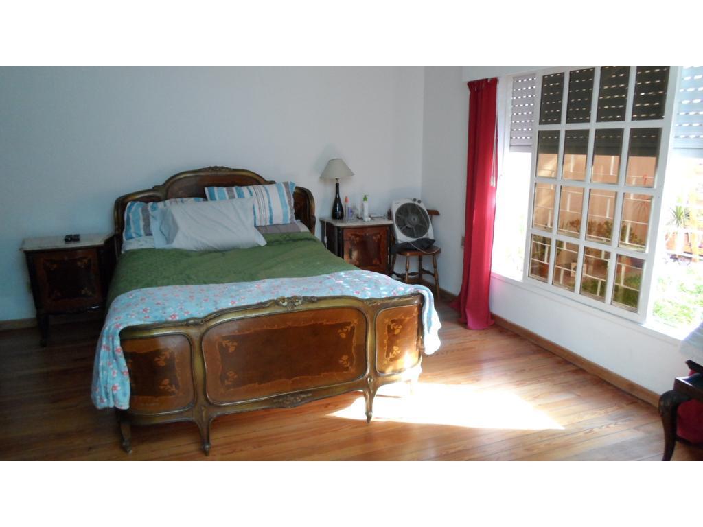 Foto de "Apto crédito hipotecario" Casa 4 ambientes + Quincho 2 baños Jardín, imagen 4