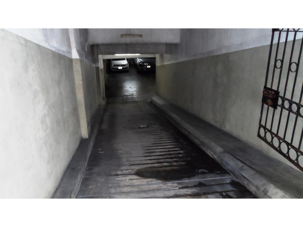 Retasada! Excelente Cochera Fija. 16 m² en Planta Sótano. Excelente Ubicación! 1