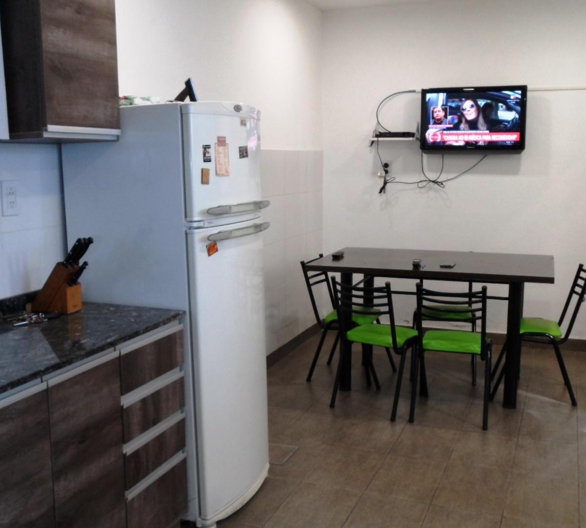 Retasado! Excelente Casa 5 Amb + Quincho Jardín Patio 160 m² Cubiertos 2