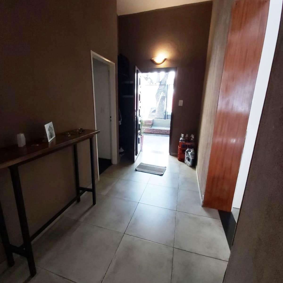 Retasado! Excelente Casa 5 Amb + Quincho Jardín Patio 160 m² Cubiertos 3