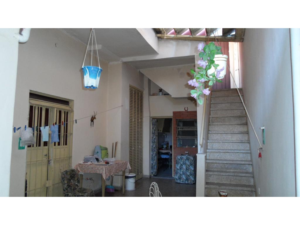 Casa Lote Propio 7.50x15 5 Amb C/ Cochera Patio Cubierto y Terraza. 131 m² Cub. 5