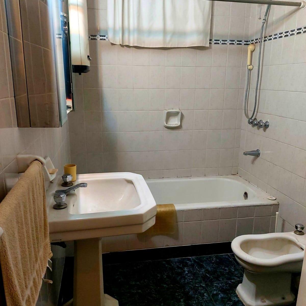 Ideal Inversor Venta en Block Edificio Multifamiliar a Refaccionar 8.66x21.83 1