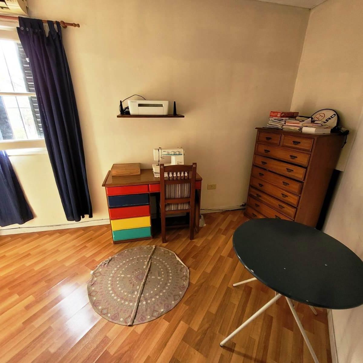 Hermosa Casa 5 Amb.2 Dorm. en Suite. Pequeña Tza. a 3 Cuadras del Parque! 2