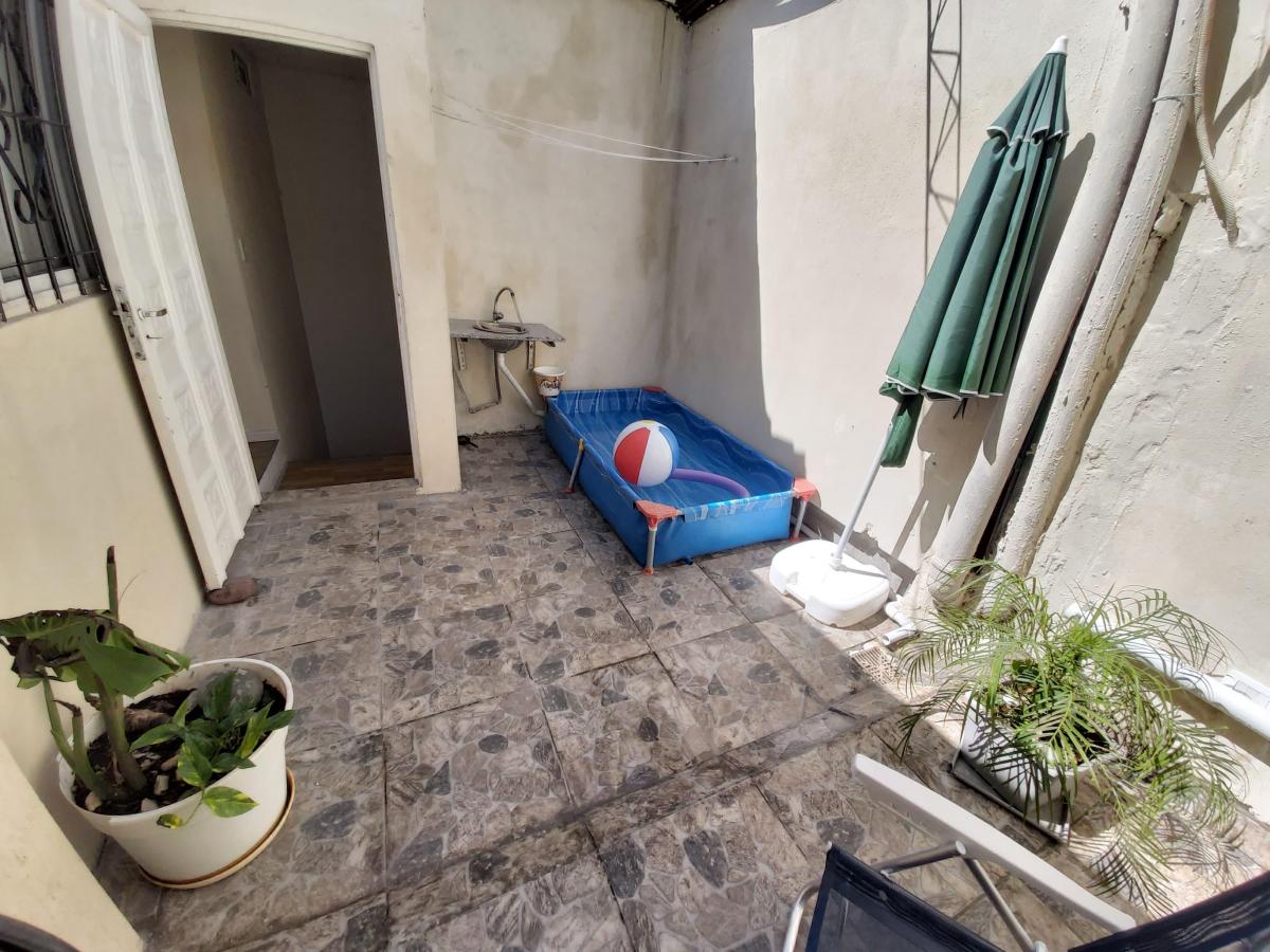 Hermosa Casa 5 Amb.2 Dorm. en Suite. Pequeña Tza. a 3 Cuadras del Parque! 3