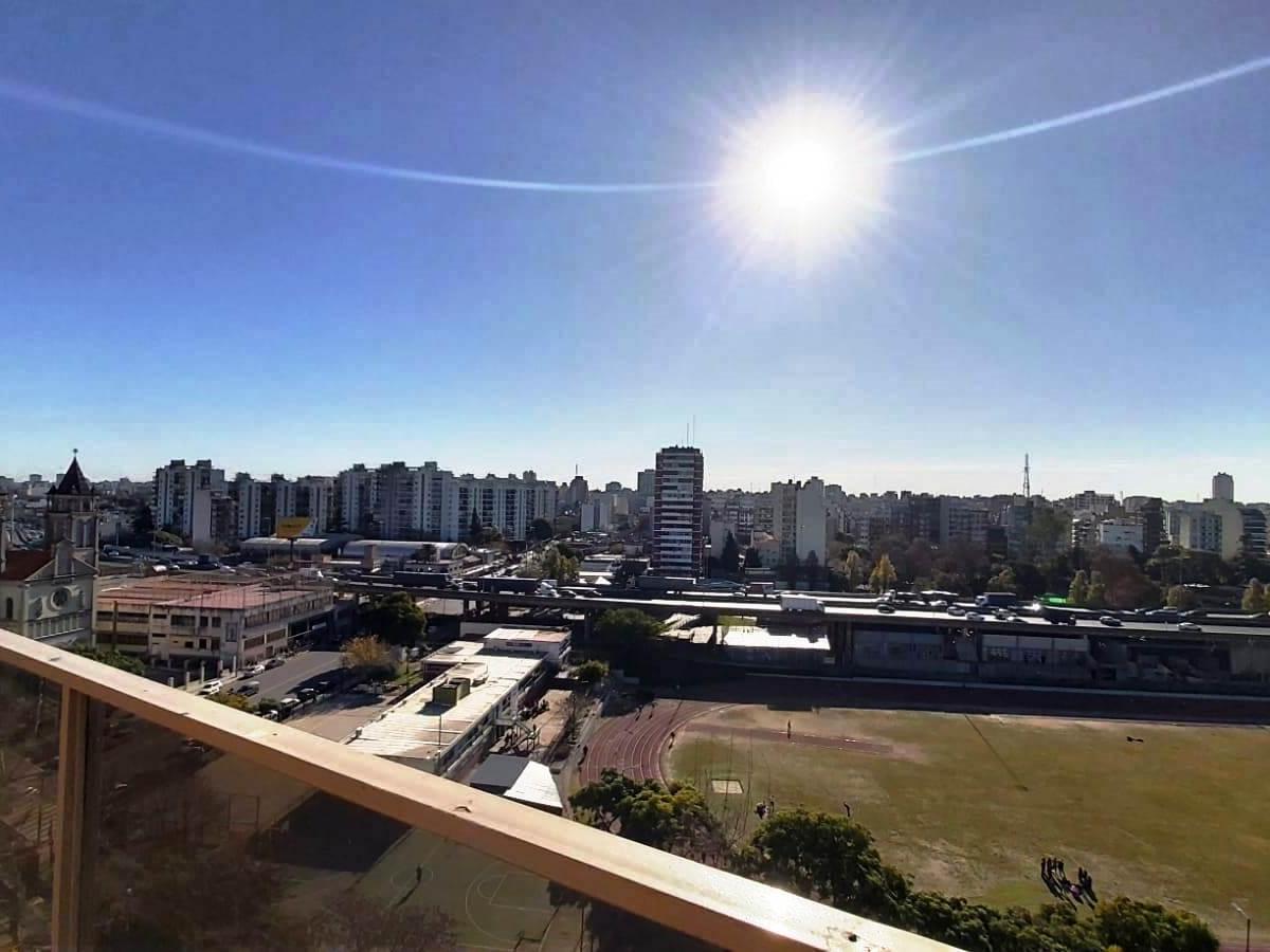 "Retasado" Piso en Duplex 5 Amb C/dep + Sum. Cochera Amplia. Baulera. 5