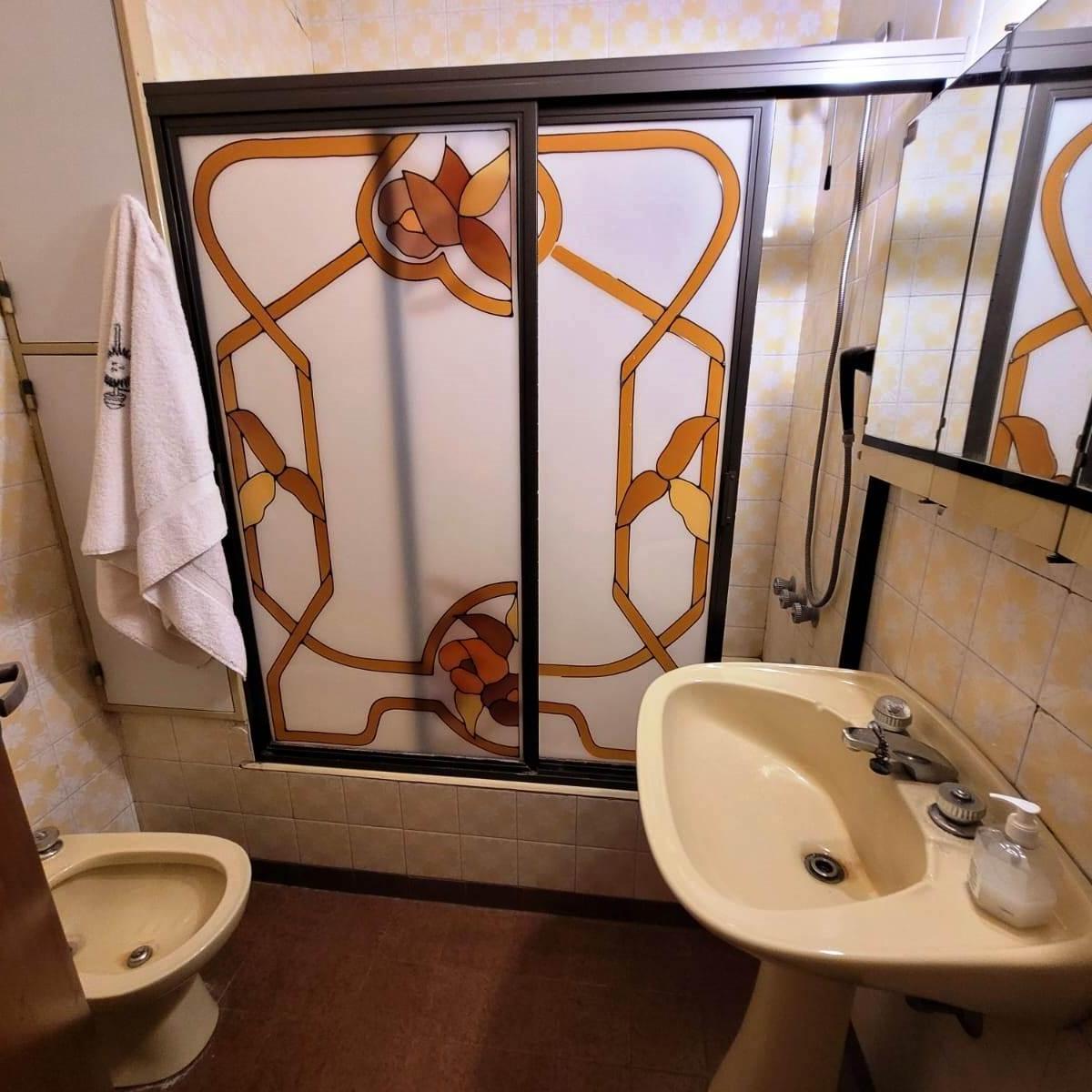 Venta en Block Excelente Casa Multifamiliar Sin Subdividir 3