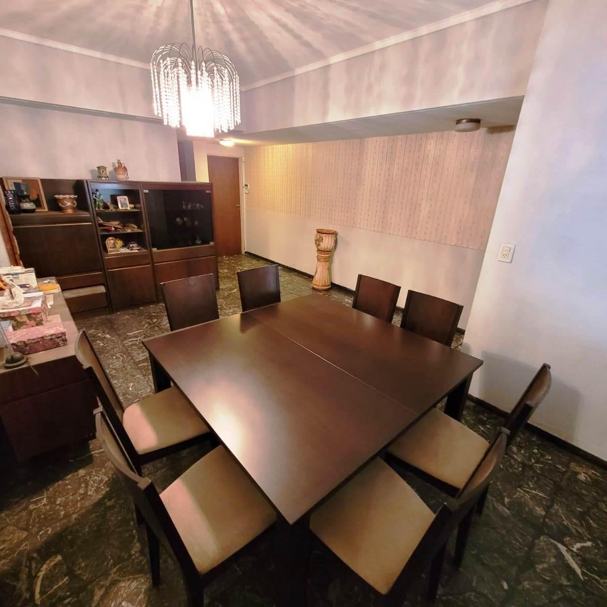 Venta en Block Excelente Casa Multifamiliar Sin Subdividir 5