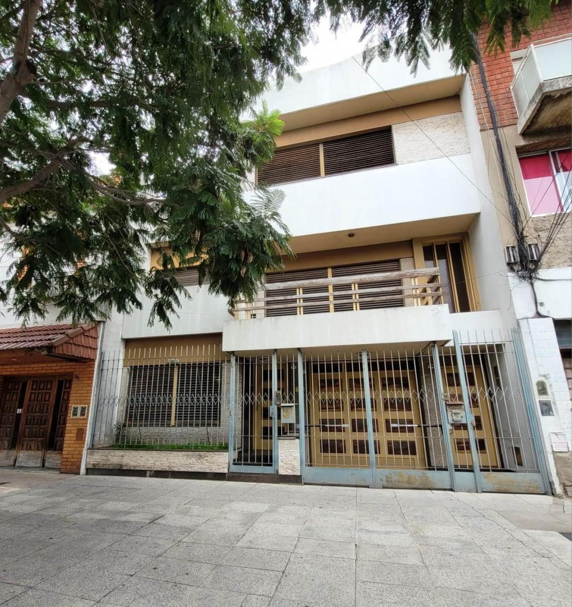 Venta en Block Casa Multifamiliar Sin Subdividir Lote 8,80x27,80 2