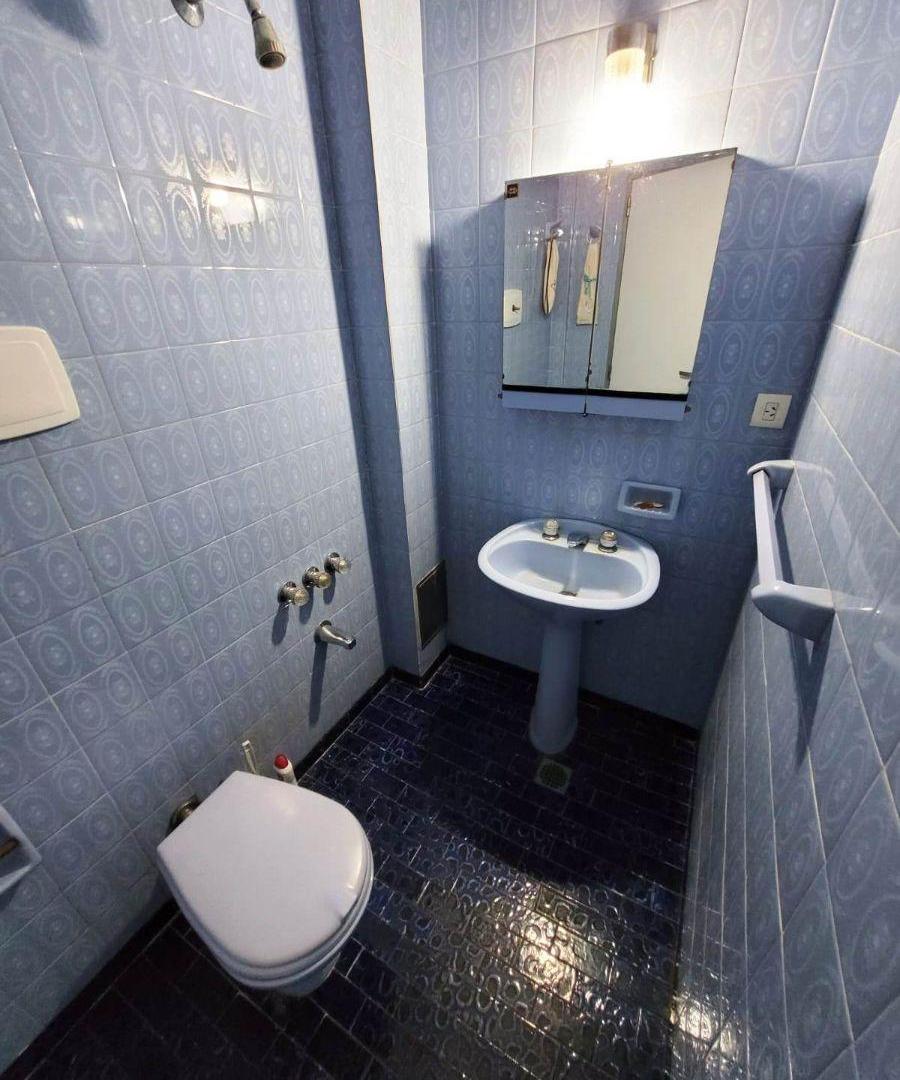 Foto de "Nuevo Valor" Venta en Block Excelente Casa Multifamiliar Sin Subdividir, imagen 2